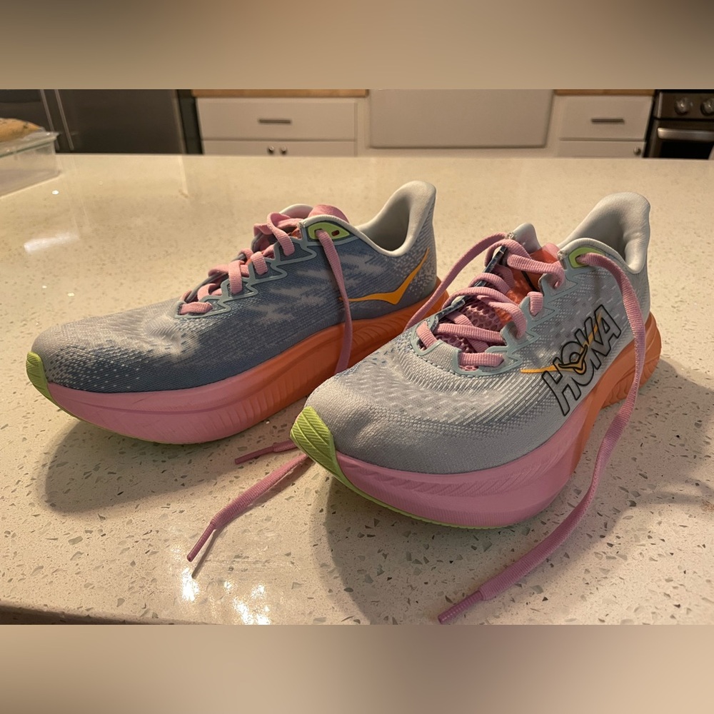 Women’s HOKA Mach 6